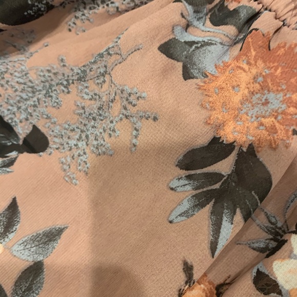 🌼🌸Justify Floral Dress! - Picture 2 of 4